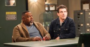 How Did CBS Sitcom ‘The Neighborhood’ End After 8 Seasons? Series Finale Explained