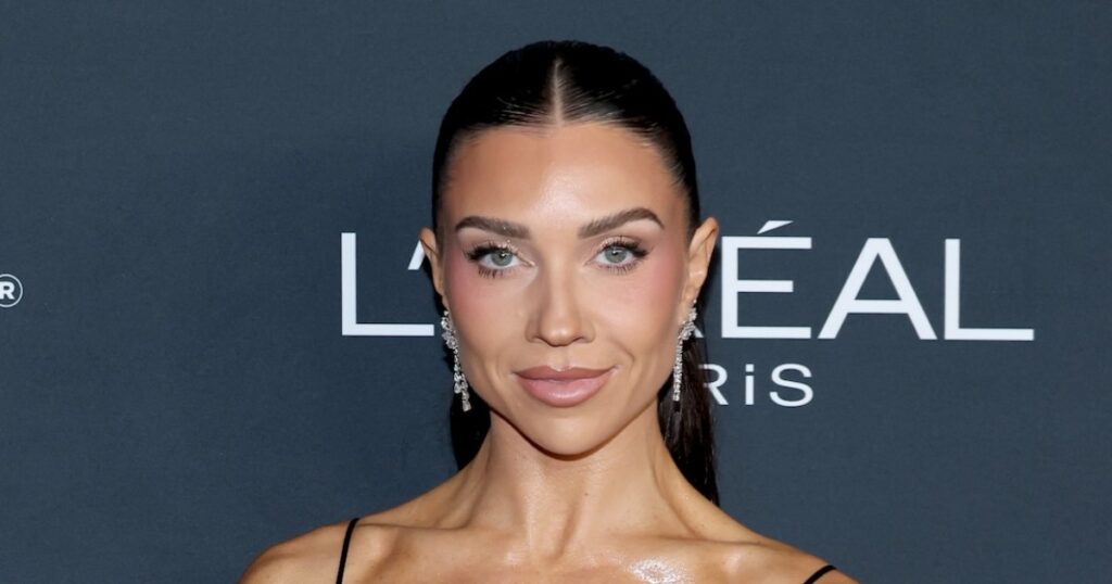 ‘Dancing With the Stars’ Pro Jenna Johnson Shares Emotional ‘Mid Crash Out’ During 2026 Live Tour