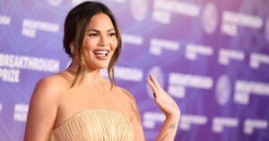 Chrissy Teigen Just Wore a Cozy Cardigan Sweater for Errand Runs, and We Found the  Look