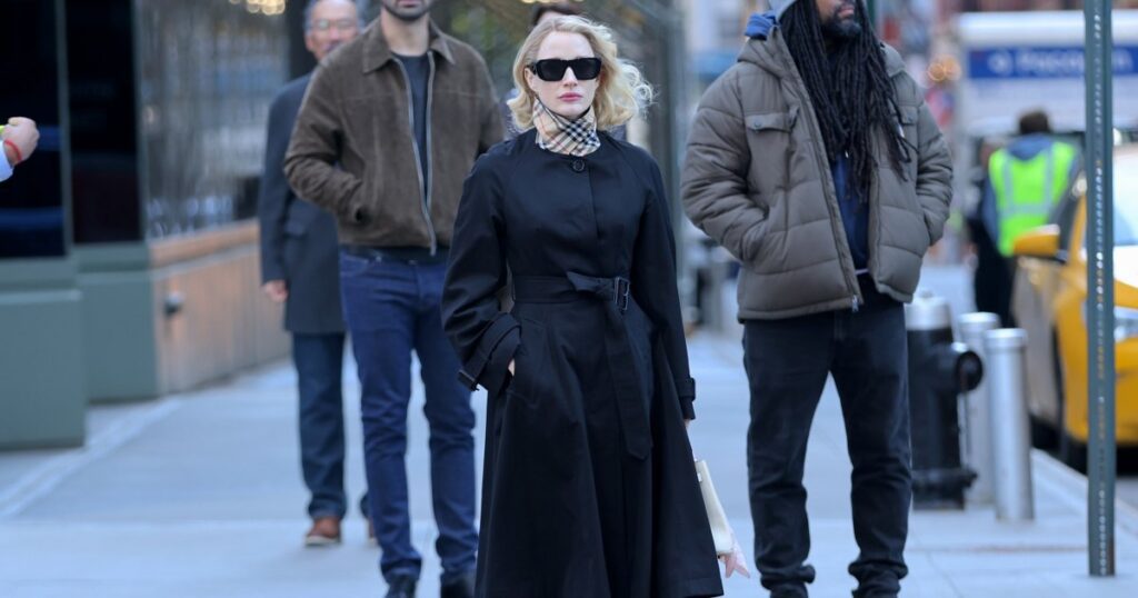 Jessica Chastain’s Designer Trench Coat Costs at Least ,000 — Copy the Look for 