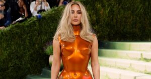Kim Kardashian and Meghan Markle Love This  Body Oil for Stretch Marks