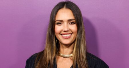 Jessica Alba’s Favorite Rich-Girl Jeans Label Is Significantly Marked Down at Nordstrom