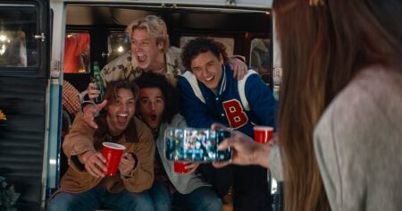 Will Dean and Allie or Logan and Grace Be the ‘Off Campus’ Season 2 Leads After Book Changes?