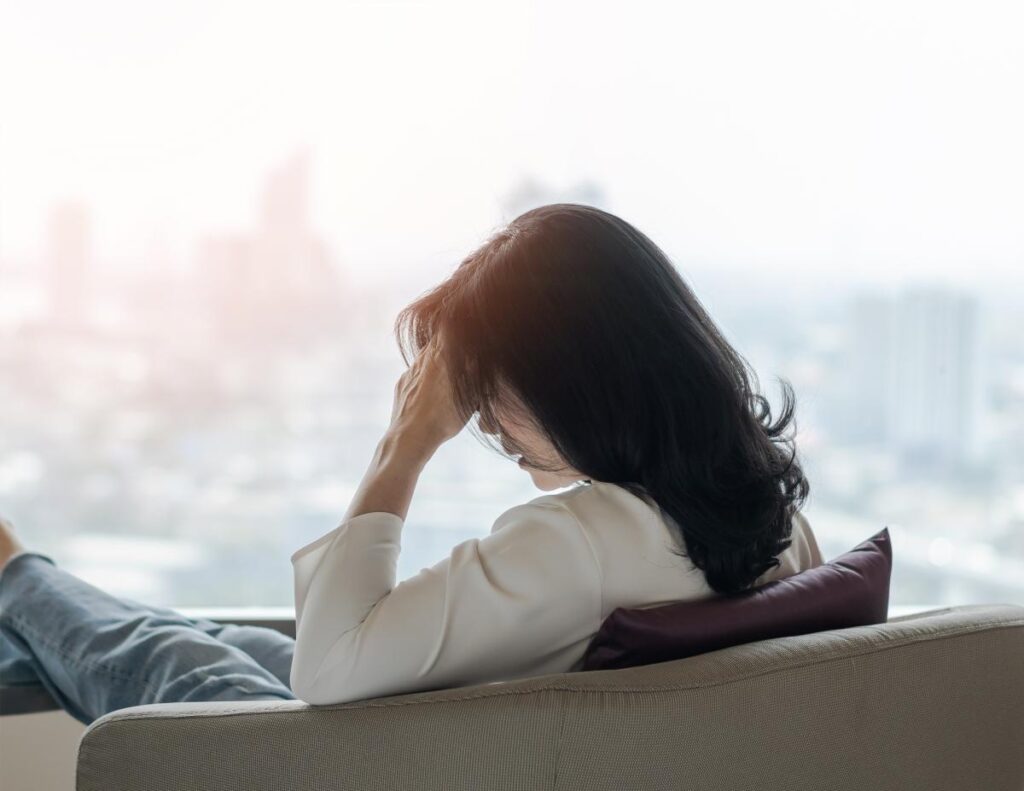 Dear Abby: My dad’s wife put doughnuts in his mouth after he had a stroke instead of calling 911 — now I’m trying to mourn him without anger