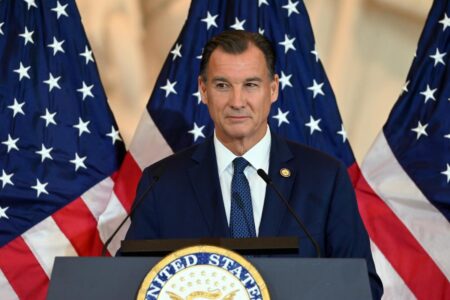 Suozzi breaks with fellow Dems pushing to speed up NY partisan redistricting: ‘I’m opposed to all gerrymandering’