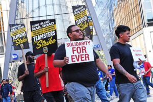 Top 5 LIRR earners make over 0K in overtime — with highest paid foreman raking in nearly 0K