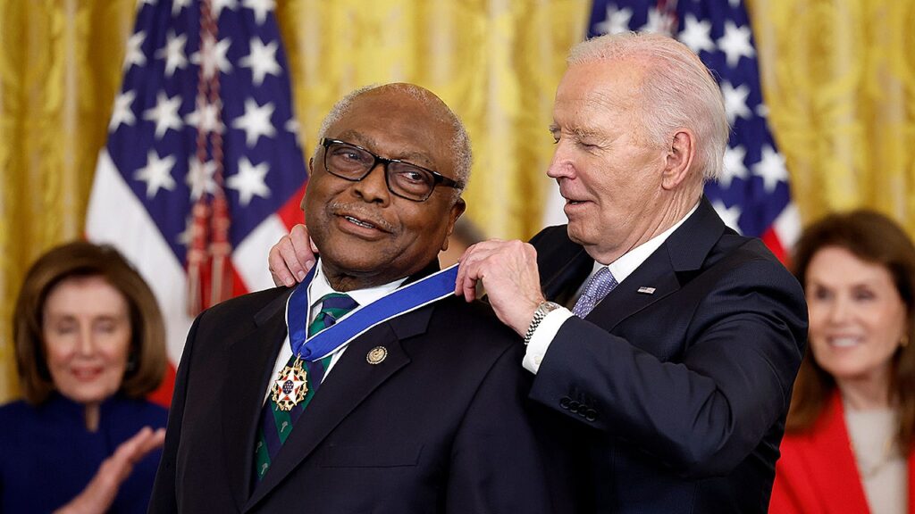 ‘Democratic kingmaker’ Clyburn warns GOP-led effort to ‘break’ his district could backfire