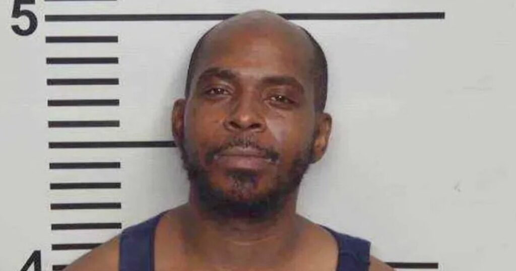Kentucky Man Set Wife’s Dogs on Fire and Threatened to Shoot Her After She Found Out About Affair