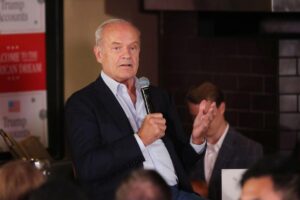 Exclusive | Kelsey Grammer reveals his nasty nickname for Karen Bass as he backs Spencer Pratt for LA mayor