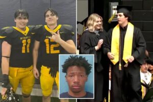 Texas teen Austin Metcalf’s twin brother accepts posthumous diploma at graduation — year after deadly track meet stabbing Texas teen Austin Metcalf’s twin brother accepts posthumous diploma at graduation — year after deadly track meet stabbing