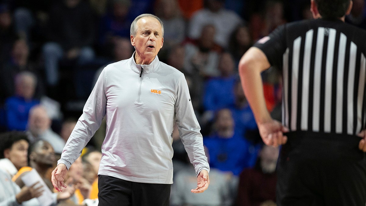 Tennessee head coach Rick Barnes protesting a call during a basketball game in Gainesville