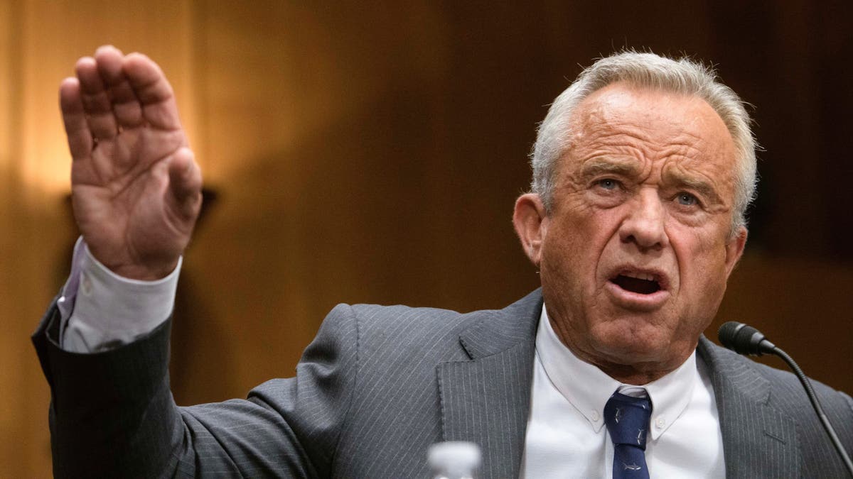 Robert F. Kennedy, Jr., President Trump's nominee to serve as Secretary of Health and Human Services testified during a heated Senate Committee on Health, Education, Labor and Pensions confirmation hearing, on Capitol Hill, Thursday, Jan. 30, 2025, in Washington. (AP Photo/Rod Lamkey, Jr.)