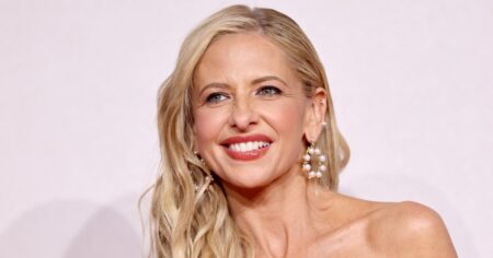 Sarah Michelle Gellar Swears by This ‘Cult Classic’ Wrinkle-Fighting Cream That’s Currently on Sale