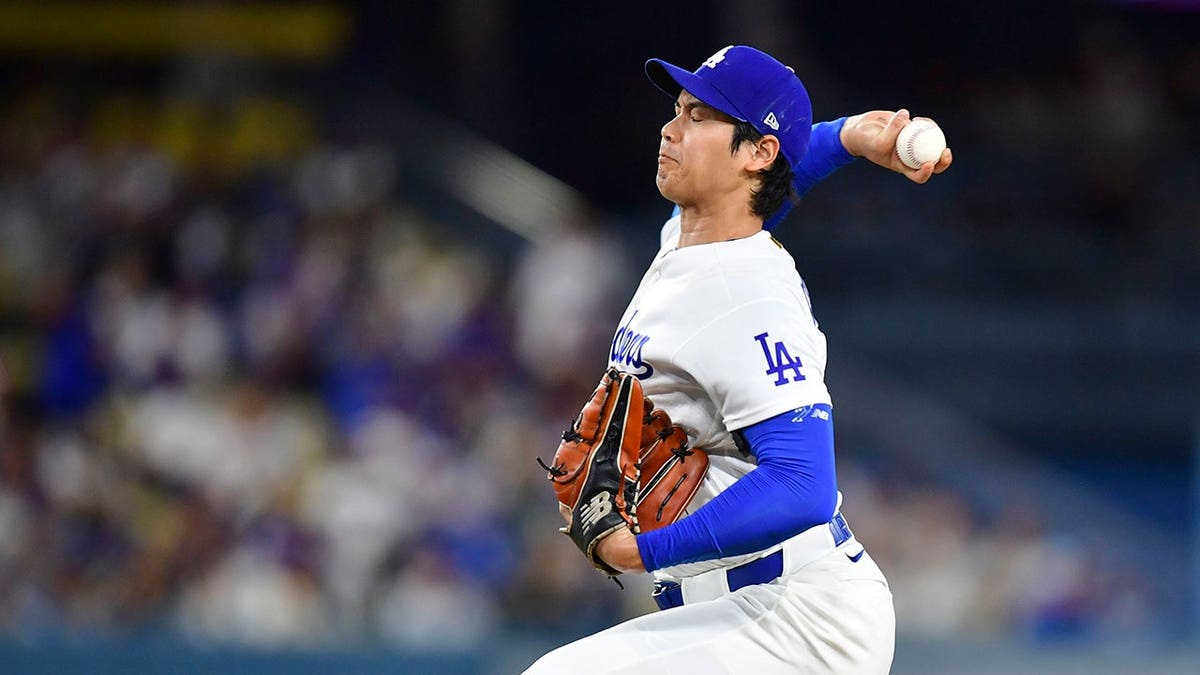 Shohei Ohtani pitching for the Los Angeles Dodgers at Dodger Stadium