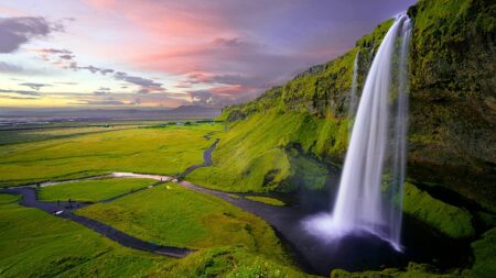 These are the most peaceful places in the world to travel to right now