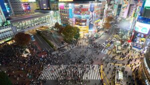‘If you throw trash, you lose cash’: Tokyo tourists face fines
