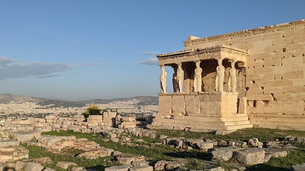 Greece, Spain and Italy drive surge in summer travel demand