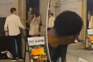 Embarrassing date goes viral as cruel bystanders mock bachelor’s rejection in video: ‘Worst generation of men ever’ Embarrassing date goes viral as cruel bystanders mock bachelor’s rejection in video: ‘Worst generation of men ever’