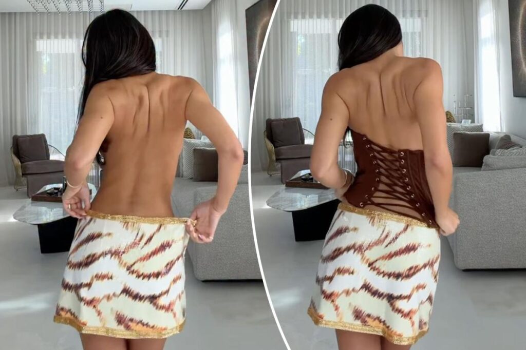 ‘Bizarre’ TikTok fashion trend where influencers strip down sparks heated debate ‘Bizarre’ TikTok fashion trend where influencers strip down sparks heated debate