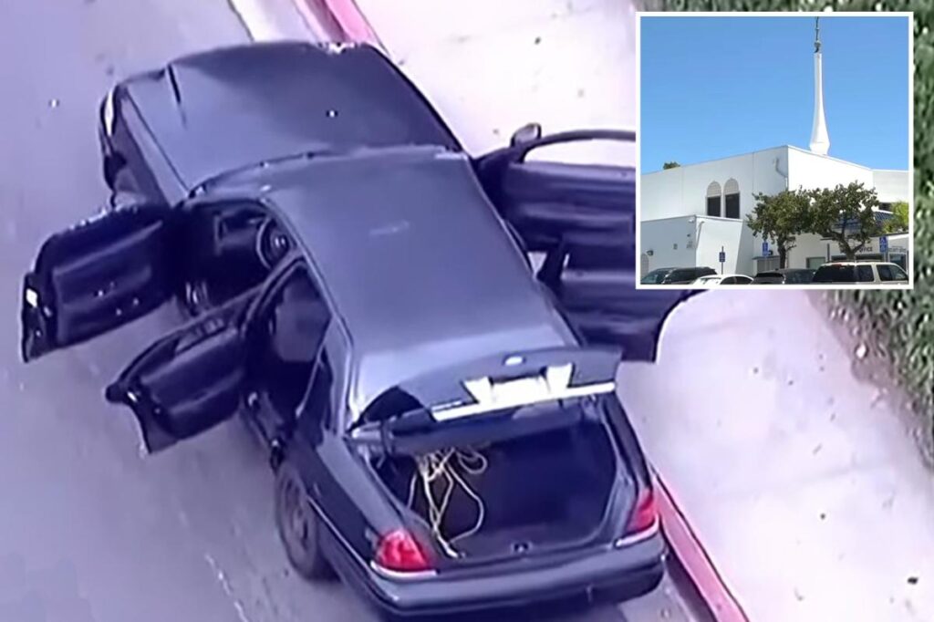Frightening incident at San Diego mosque one month after deadly attack Frightening incident at San Diego mosque one month after deadly attack