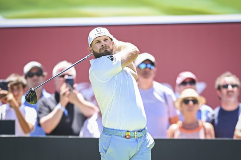 Tyrrell Hatton, Scott Vincent Share Lead After Round 1 Of LIV Golf Andalucía