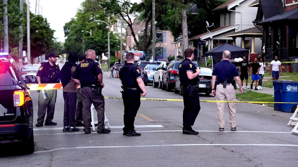 Toledo police following ‘multiple leads’ as manhunt enters 3rd day after festival shooting Toledo police following ‘multiple leads’ as manhunt enters 3rd day after festival shooting