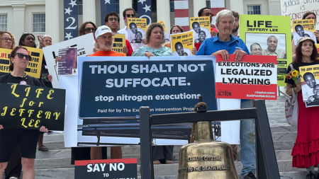 Judge blocks Alabama’s nitrogen gas execution method, rules it is unconstitutionally cruel Judge blocks Alabama’s nitrogen gas execution method, rules it is unconstitutionally cruel
