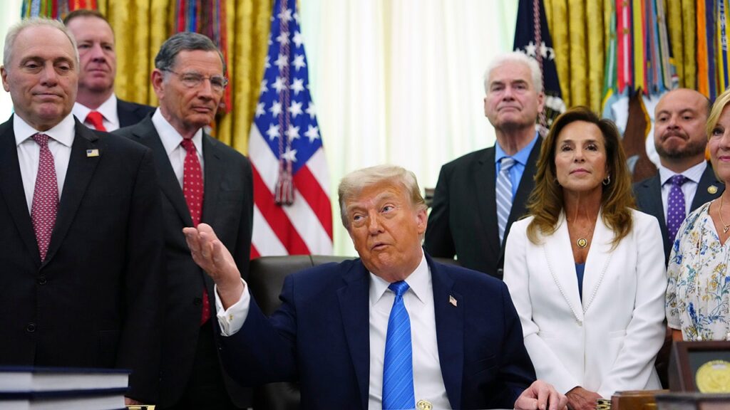 Trump concession breathes new life into stalled FISA spy powers deal