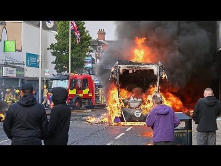 Police officers injured in Belfast and Glasgow anti-immigration protests