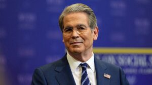 Texas overtakes California as ‘America’s center of gravity,’ claims Treasury Sec Bessent
