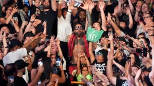 The Bloodline’s tentacles reach ‘SmackDown,’ Cody Rhodes confronts Sami Zayn as Gunther sets title match The Bloodline’s tentacles reach ‘SmackDown,’ Cody Rhodes confronts Sami Zayn as Gunther sets title match
