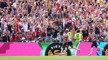 USA clinches first place in World Cup group after Paraguay’s win over Turkey seals favorable bracket path
