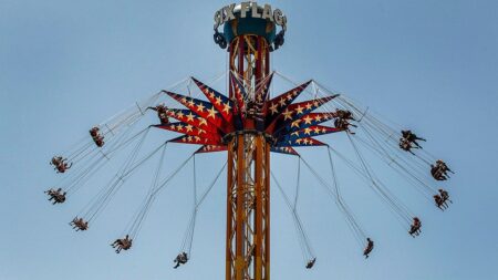 Georgia Six Flags riders temporarily left dangling high in the air due to ‘technical delay’