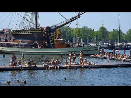 Europe continues to swelter amid record-breaking temperatures Europe continues to swelter amid record-breaking temperatures