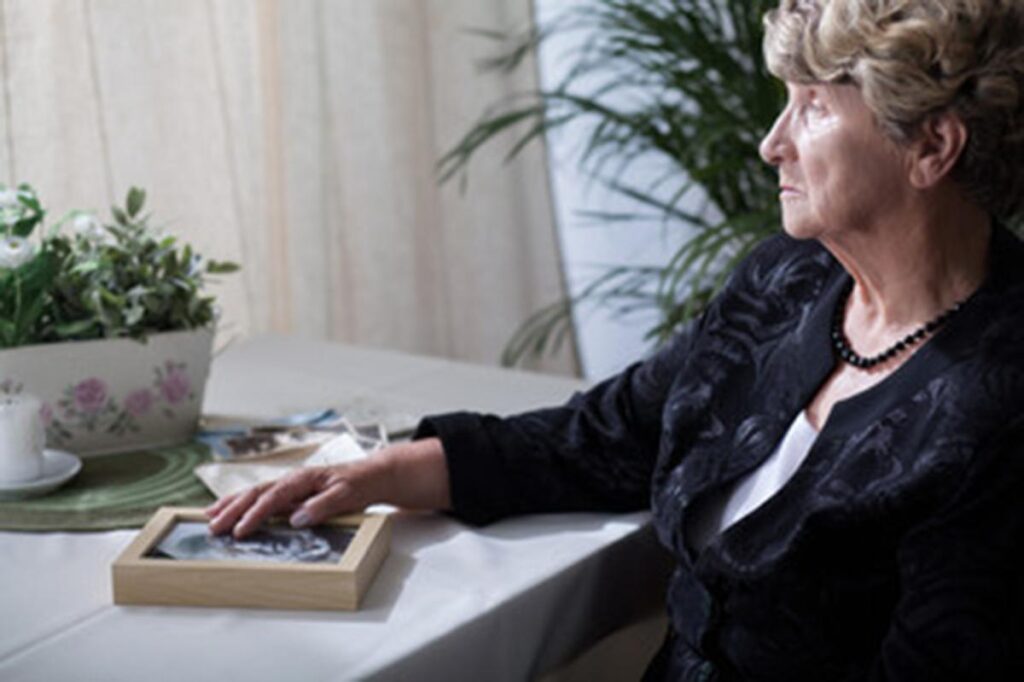 Dear Abby: My husband’s death has distanced the close relationship our family once had Dear Abby: My husband’s death has distanced the close relationship our family once had