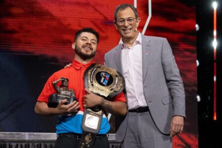 Domino’s manager earns title of World’s Fastest Pizza Maker — flipping 3 pies in seconds