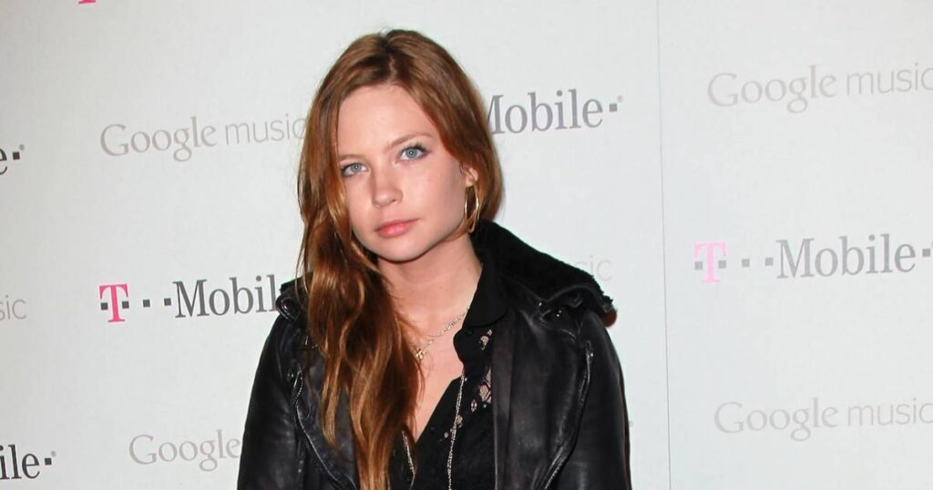 Daveigh Chase’s Dad Speaks Out About Former Child Star’s Cause of Death: ‘It Is What It Is’ Daveigh Chase’s Dad Speaks Out About Former Child Star’s Cause of Death: ‘It Is What It Is’