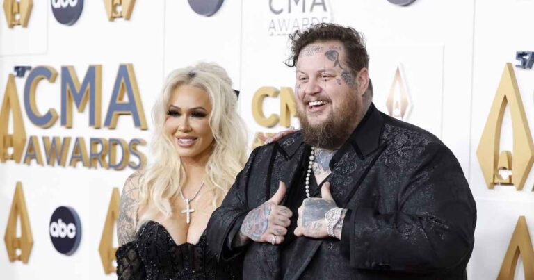 Bunnie Xo Sings About Heartbreak, Says She’s Getting Her ‘Sparkle Back’ Amid Jelly Roll Split