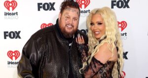 Jelly Roll Drops ‘Divorce Vlog’ Amid Split From Bunnie Xo After 10 Years of Marriage: ‘Plot Twist!’ Jelly Roll Drops ‘Divorce Vlog’ Amid Split From Bunnie Xo After 10 Years of Marriage: ‘Plot Twist!’