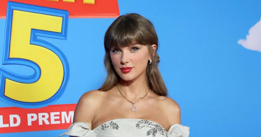 Taylor Swift Reveals the ‘Toy Story 5′ Moment That ‘Broke’ Her Heart: ‘That Hits Me Really Hard’ Taylor Swift Reveals the ‘Toy Story 5′ Moment That ‘Broke’ Her Heart: ‘That Hits Me Really Hard’