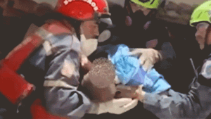American rescue teams pull infant alive from rubble in Venezuela days after devastating twin earthquakes