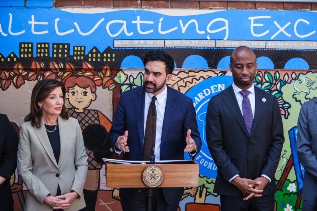 NYC taxpayers could be on the hook for M teacher bonuses under Mamdani, UFT class size deal NYC taxpayers could be on the hook for M teacher bonuses under Mamdani, UFT class size deal