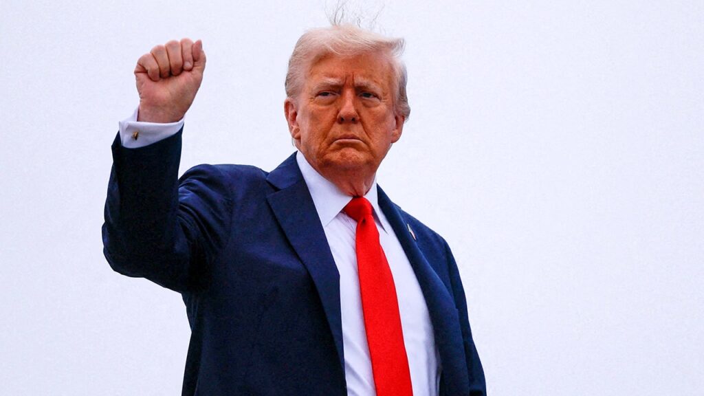 Trump wins two, loses one: Georgia billionaire delivers rare blow to endorsement machine Trump wins two, loses one: Georgia billionaire delivers rare blow to endorsement machine