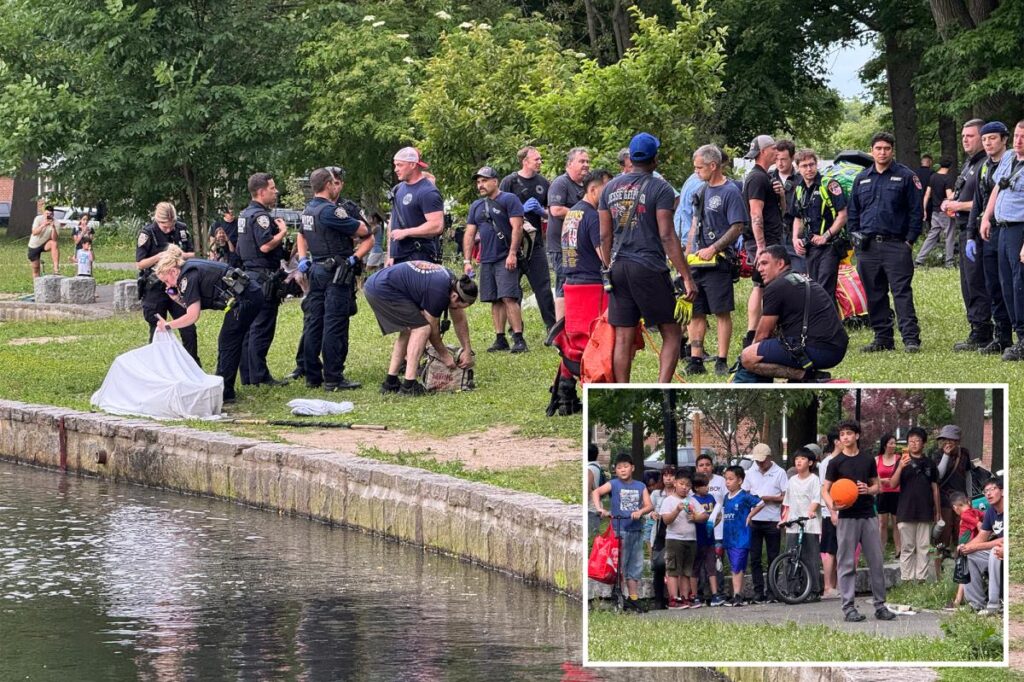 Decomposing body found floating in pond at NYC park Decomposing body found floating in pond at NYC park
