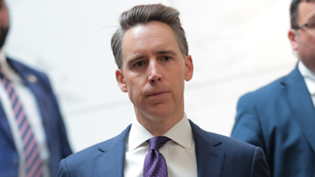 EXCLUSIVE: Hawley pushes new legislation to save rural emergency rooms from ‘breakneck’ closures