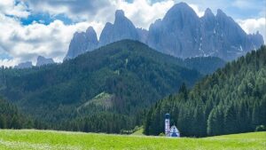 Europe’s epic new 3,500km hiking trail crosses six countries Europe’s epic new 3,500km hiking trail crosses six countries