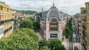 Former 1910s cinema in San Sebastián transformed into stunning hotel Former 1910s cinema in San Sebastián transformed into stunning hotel