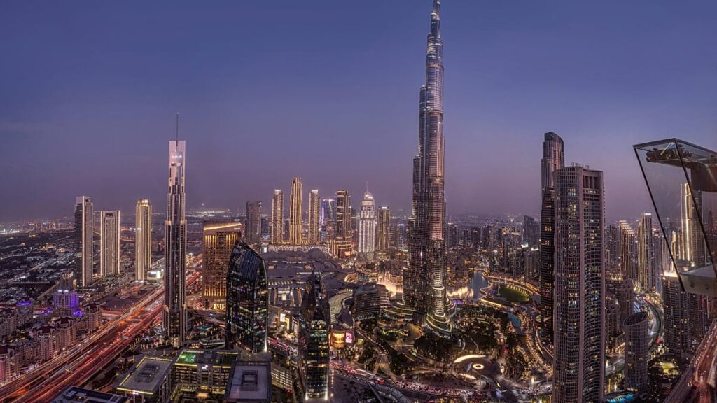 Know someone living in Dubai? Here’s how you could visit them for less Know someone living in Dubai? Here’s how you could visit them for less
