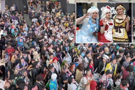 Anime Expo attendees trapped after crush of fans triggered gridlock