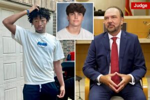 Karmelo Anthony demands new judge, new trial in appeal of conviction for murdering Austin Metcalf Karmelo Anthony demands new judge, new trial in appeal of conviction for murdering Austin Metcalf